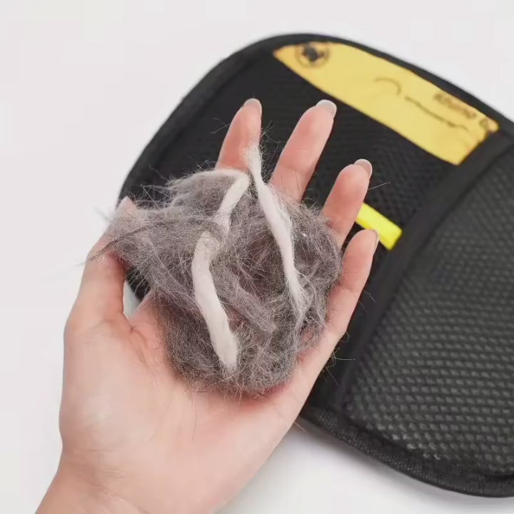 2 Pet hair removal gloves and get free heated pet bed